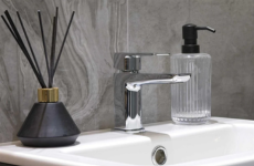 Bathroom Taps & Mixers